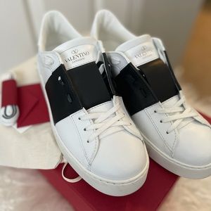 VALENTINO OPEN SNEAKER IN CALFSKIN LEATHER